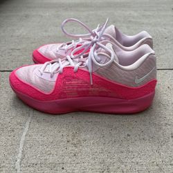 KD 16 NRG Aunt Pearl