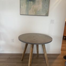 Circle Dining Table