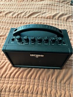 Boss katana mini amp