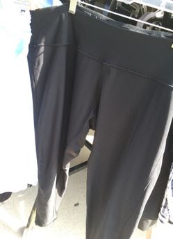 Woman's workout pants size 2x