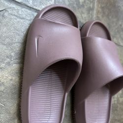 Nike Calm Slide Womens Size 7-8