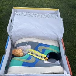 AF1 LOW SP UNDEFEATED MULTI-PATENT COMMUNITY SIZE 9.5M/11W