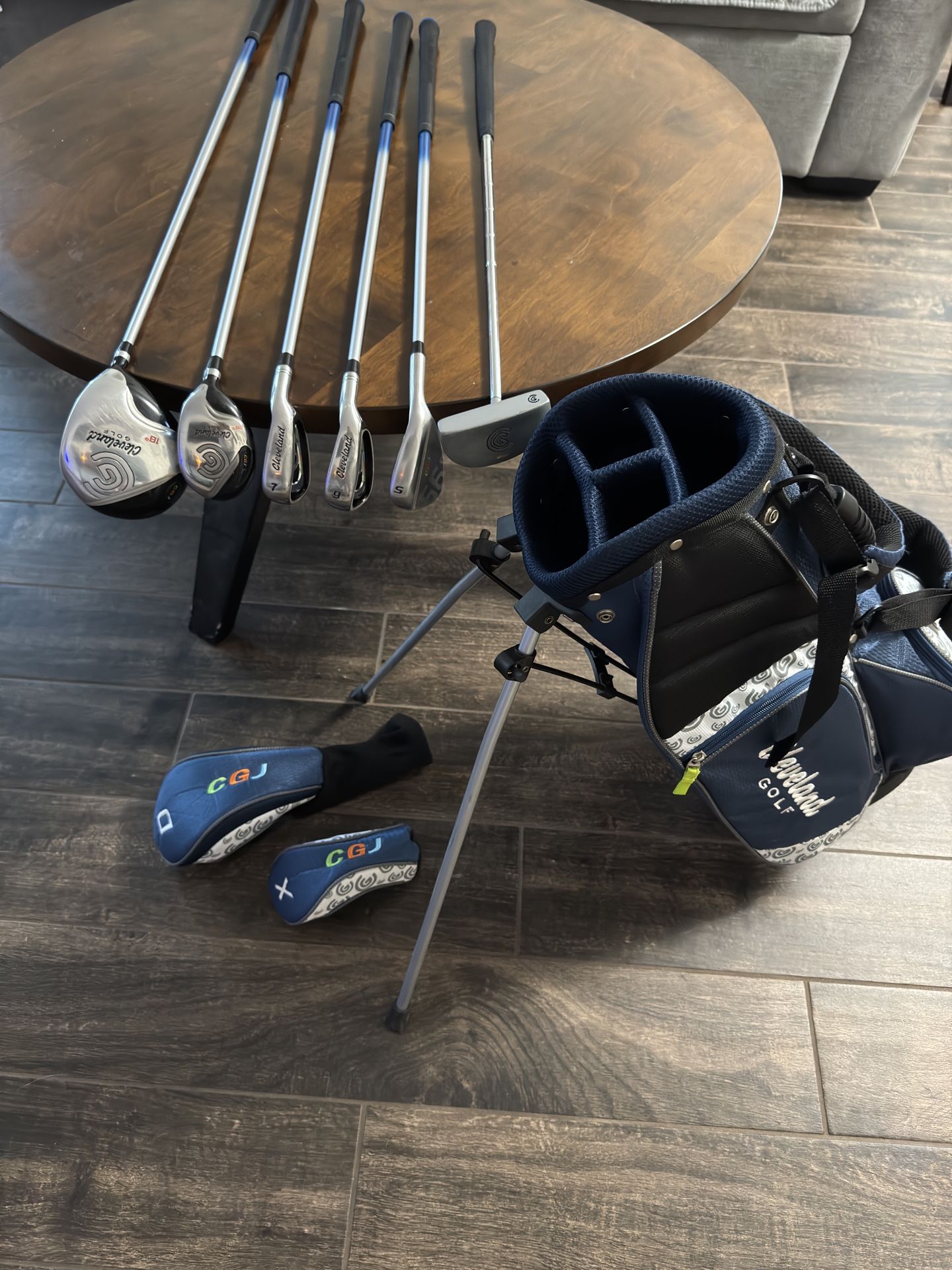 Cleveland Golf Medium Junior Set With Bag