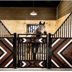 Redwood Equestrian Stalls Llc 