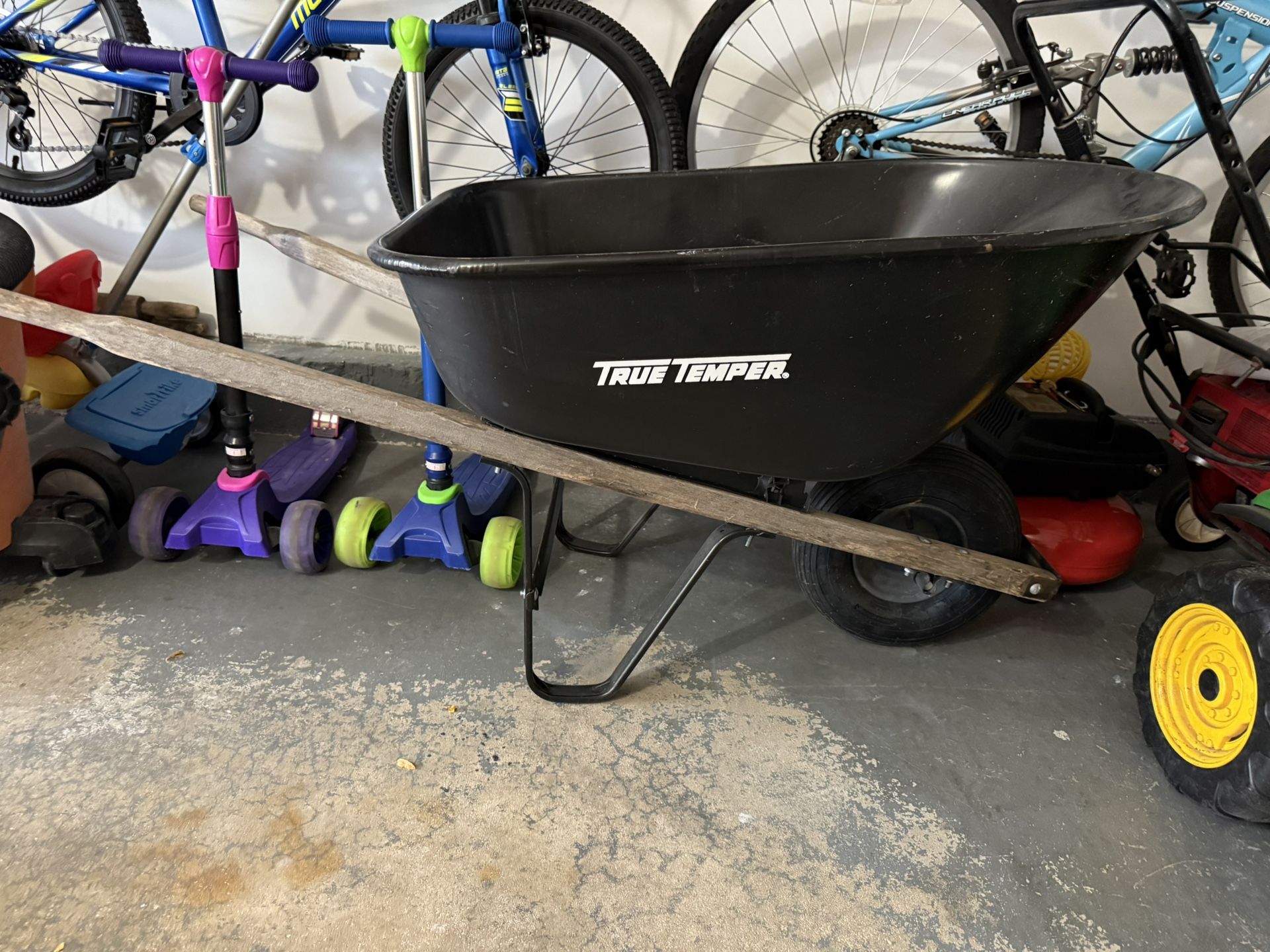 Metal Wheelbarrow