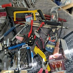 Lot Of Tools,Electronics,Art/Craft, New Car Fuses,Remodel Hardware,Two Ton Jack,Gascan,DeWalt Tool Box,Etc