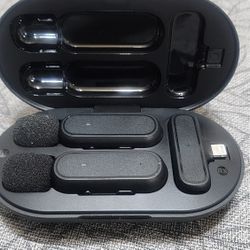2 Wireless Microphone for iPhone Noise Reduction Portable Audio Video