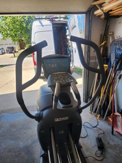 OCTANE FITNESS Q 47 CE - ELLIPTICAL TRAINER
