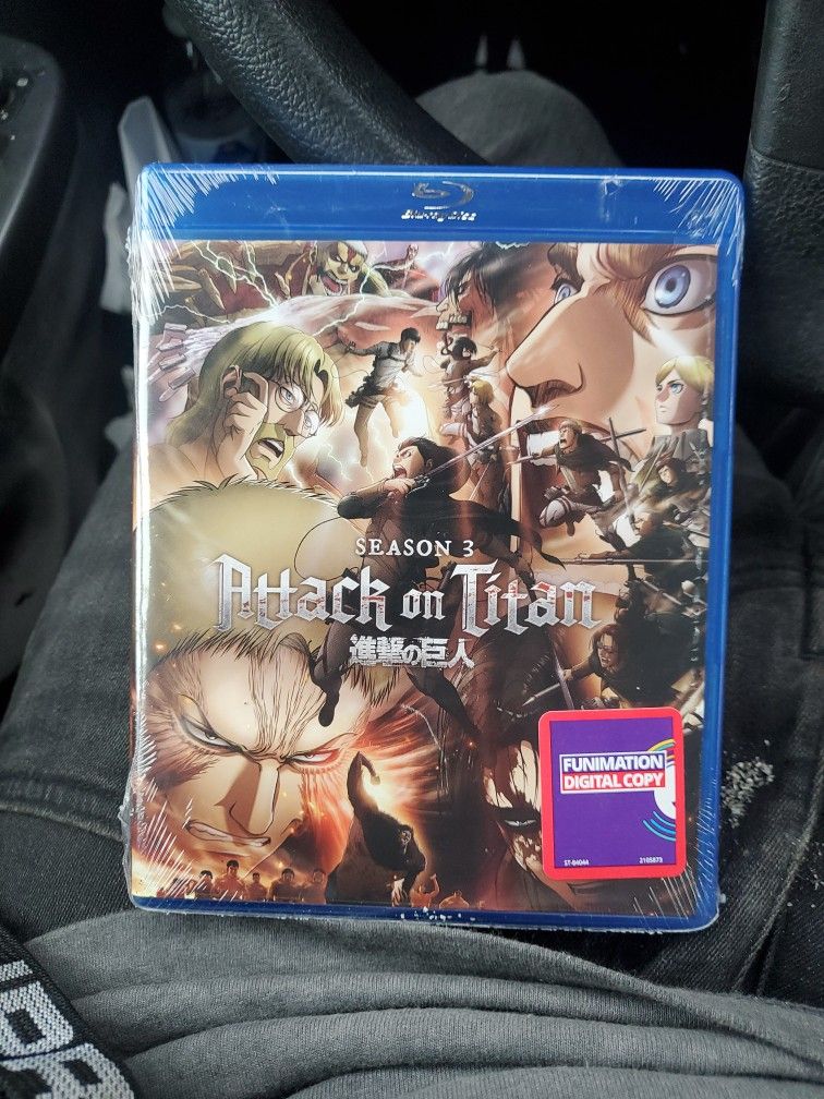 Attack on Titan: Season 3 [Blu-ray]