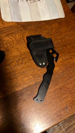 Multi purpose mini hatchet