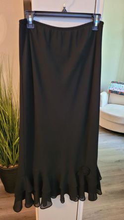 Black Maxi Skirt with Ruffle Hem Size Large