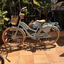 Huffy Women's Good Vibrations 26” Cruiser Bike