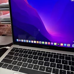 MacBook Pro 13
