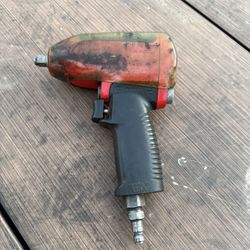 Snap On 3/8 Pneumatic Impact Gun 