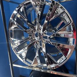 24s chrome wheels tires 6lug Chevy Gm