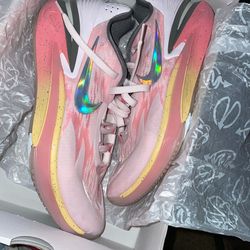 Nike GT Cut 2 Sz 12 Pink lemonade colorway like new!!!!