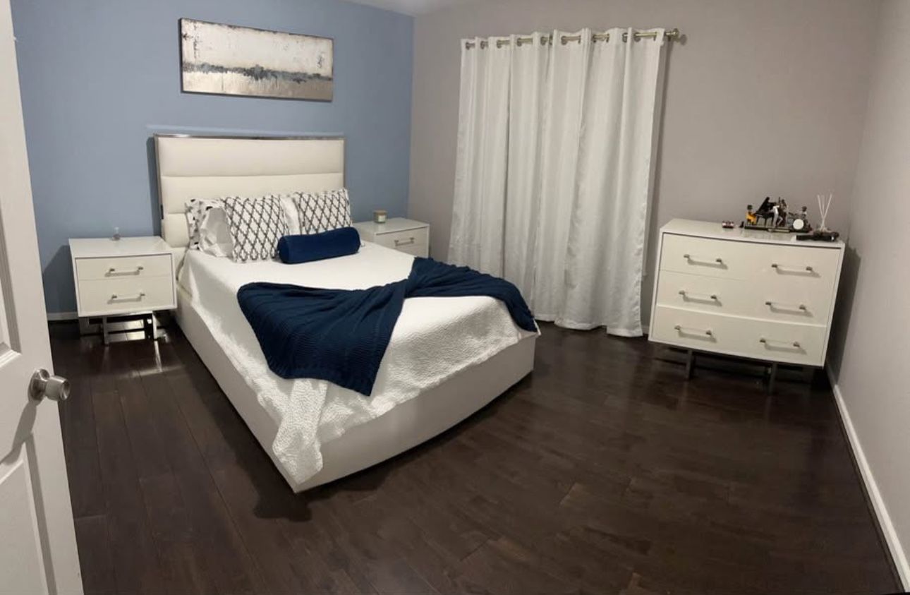 Queen Bedroom Set