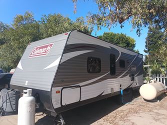 2017 Coleman  Lantern