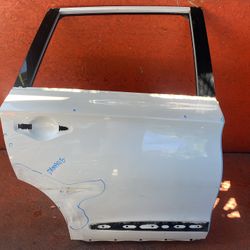2013 - 2020 INFINITI JX35 QX60 RIGHT PASSENGER SIDE REAR DOOR PANEL OEM