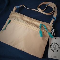 Baboon To The Moon Sacoche Bag