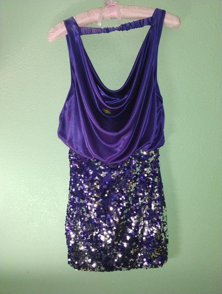 Woman's Sm Sequence Dress