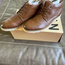 Madden NYC Hoffman Chukka Boot Lace Up Cognac Mens Shoes Size 8 - New in Box