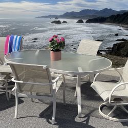 Tropitone Six Piece Outdoor Dining Set