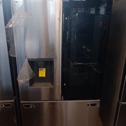 LG French Door Refrigerator 