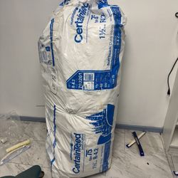 CertainTeed Fiberglass Duct Wrap Insulation R-4.2 (1-1/2”) – New 