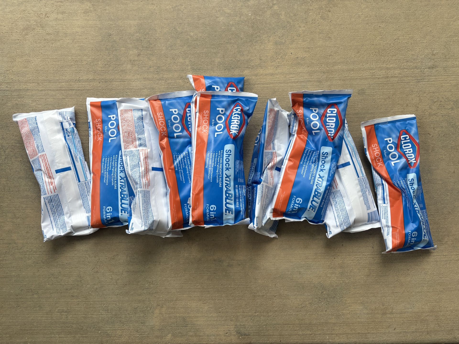 Clorox Pool and Spa Hot Tub XtraBlue Shock Algaecide Treatment - 10x 1lb Bags