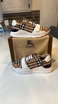 Burberry shoes