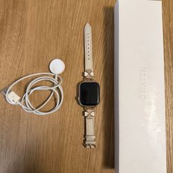 Apple Watch Series 8 