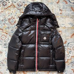 MONCLER Size 3
