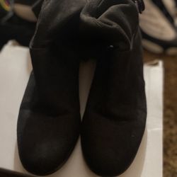 Black Knee High Boots 
