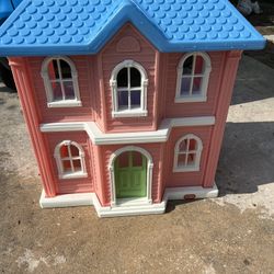 Doll House 