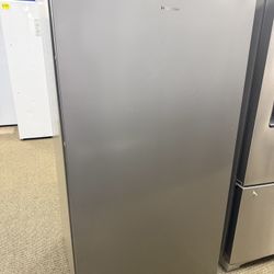 Hisense Convert On Sale 