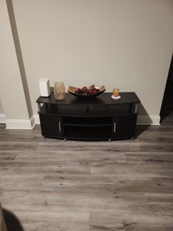 TV stand 
