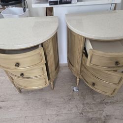 Decorative end Table 