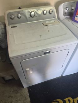 GAS DRYER/ WORKS GREAT