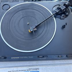 Vintage Pioneer PL-600