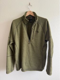 LG Northface fleece pullover