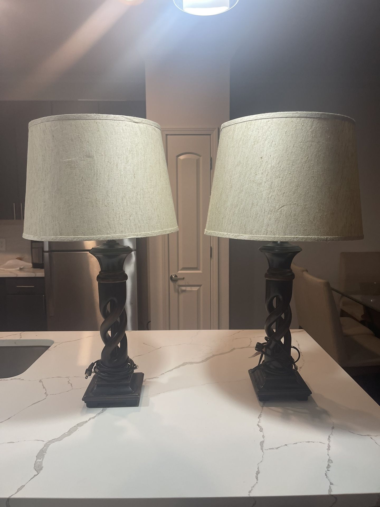 Lámpara De Mesa De Noche