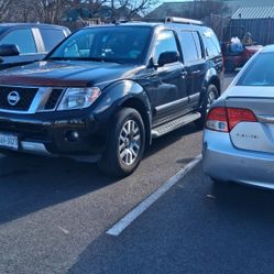 2011 Nissan Pathfinder
