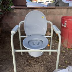Bedside Commode / Toilet