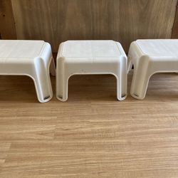 STEP STOOLS
