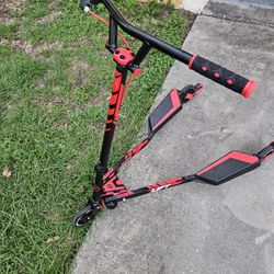 Yvolution Y Fliker Lift L3 Scooter