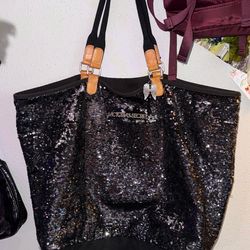 Victoria’s Secret Iconic Angelic Shine Bag