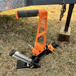Freeman Wood Flooring Stapler