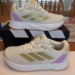 Adidas Sneakers 