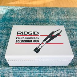 Electric pipe shop soldering tool
